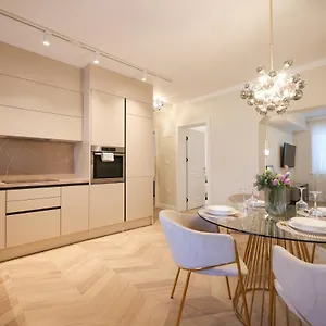 https://zadar-golden-organ.hotelinzadar.com